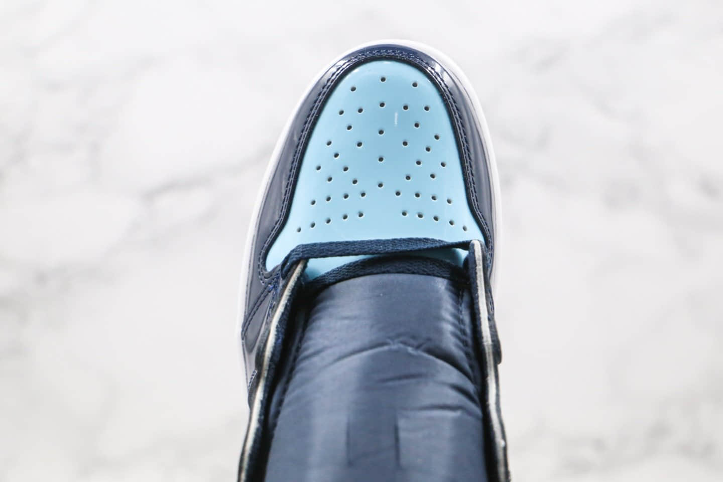 乔丹Air Jordan 1 Retro High OG“UNC Patent”纯原版本高帮AJ1全明星漆皮北卡蓝原鞋开发原盒原标 货号：CD0461-401