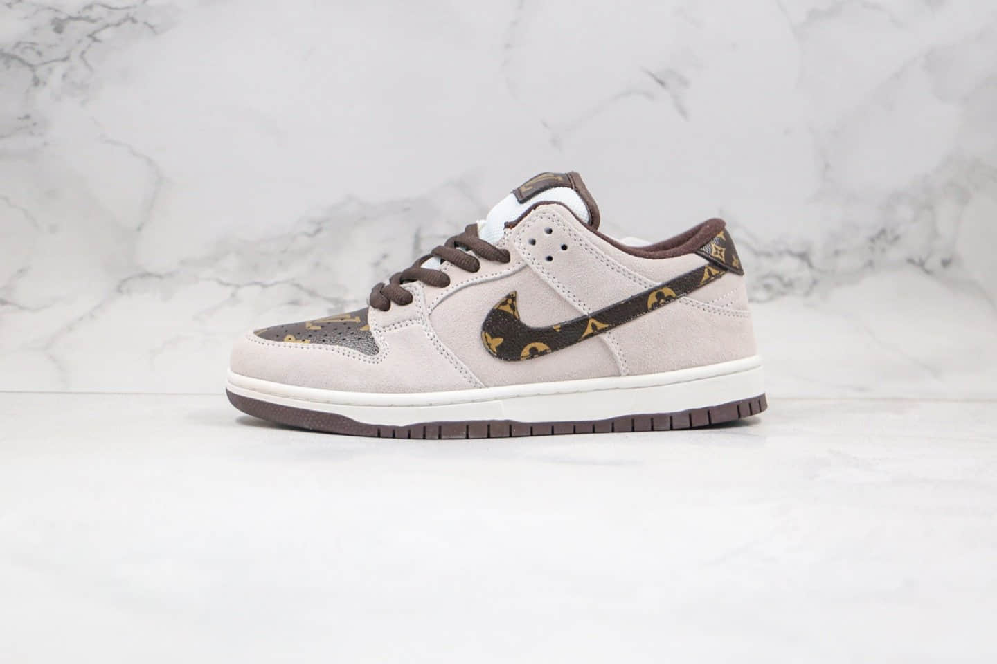 耐克Nike SB Dunk Low Loon纯原版本低帮DUNK板鞋LV联名款灰棕色扣篮系列内置Zoom气垫 货号：BQ6817-020