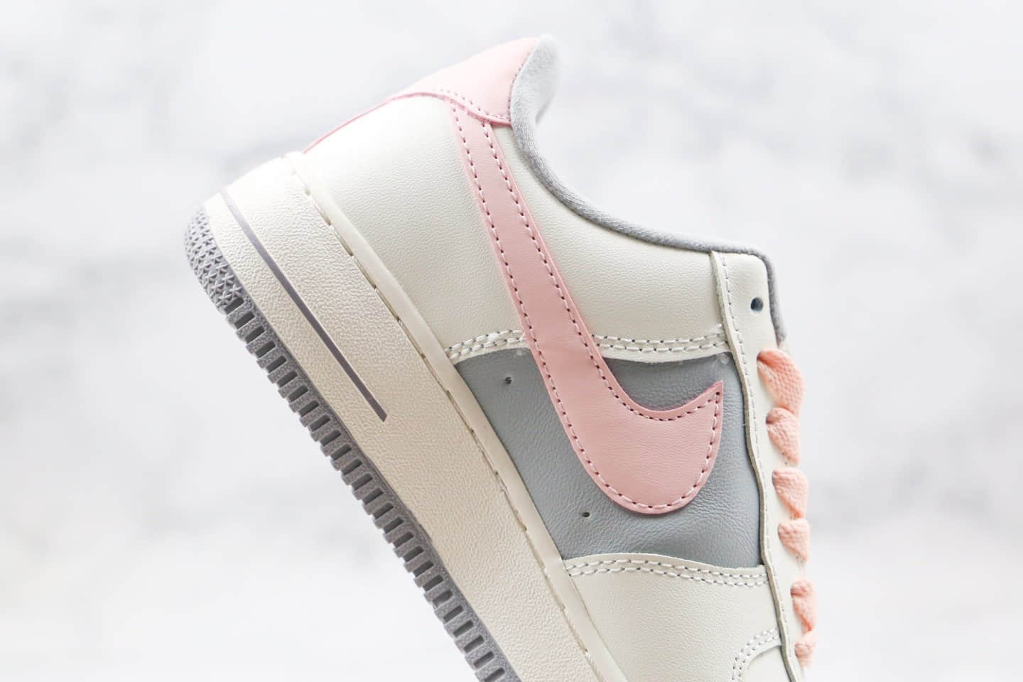 耐克Nike Air Force 1 Low（2020）Pink white LF纯原版本低帮空军一号板鞋灰粉色梦巴黎配色内置Sole气垫 货号：CW7584-101