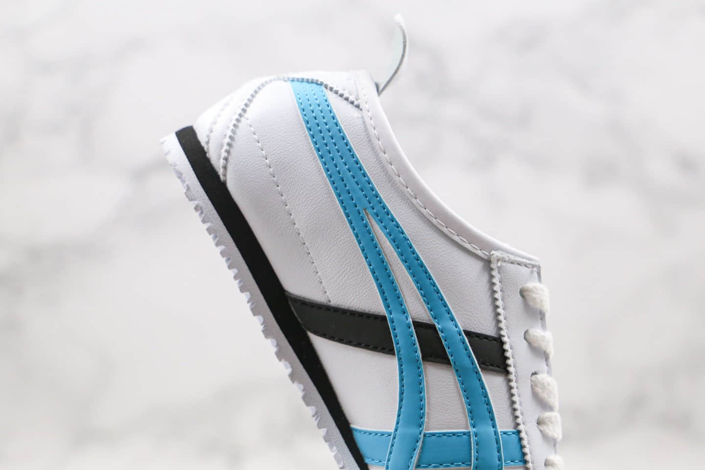 亚瑟士Asics Tiger Mexico 66纯原版本鬼冢虎阿斯克帆布鞋白蓝黑色四联吊牌齐全原盒原标 货号：B808K-0822