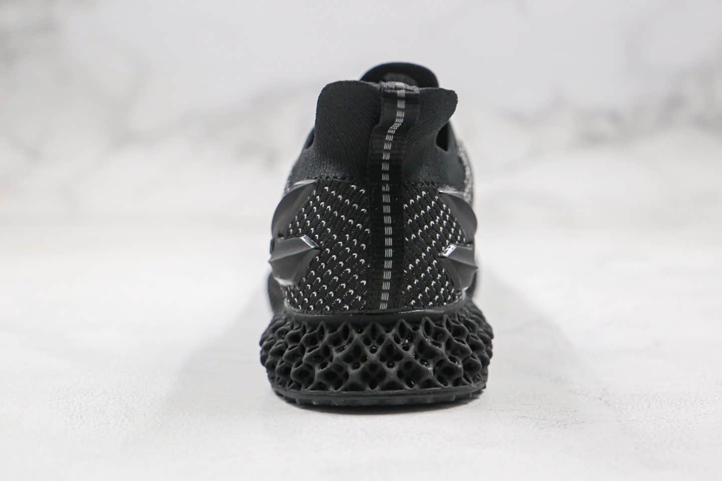 阿迪达斯adidas Alphaedge 4D纯原版本4D打印科技跑鞋变色龙原厂大底区别市面通货 货号：FW7096