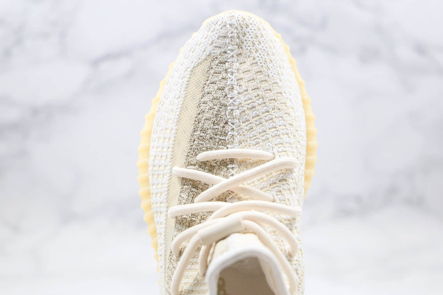 阿迪达斯Adidas Yeezy Boost 350 V2“Abez”OG纯原版本椰子350V2氧化天使米白黄色原厂巴斯夫爆米花材质 货号：FZ5246