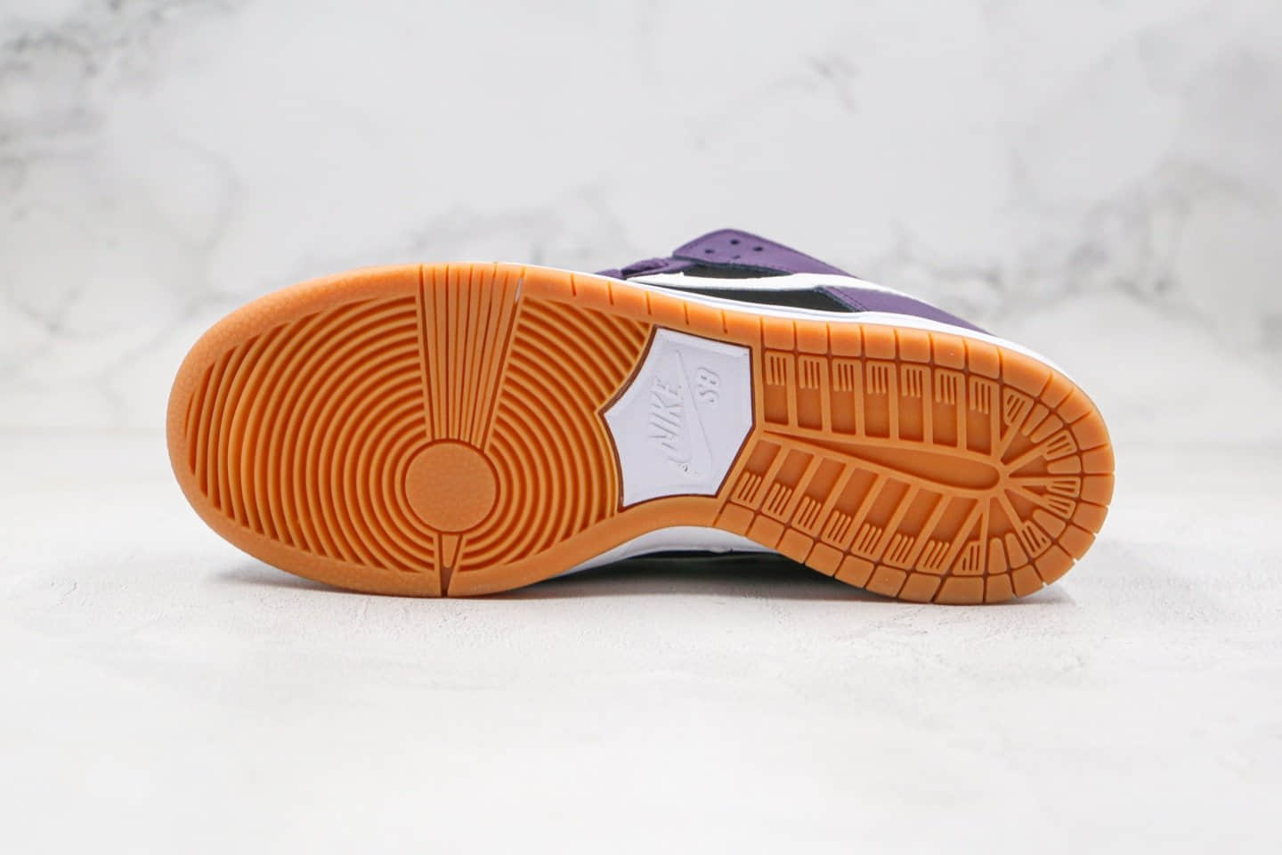 耐克Nike Dunk Low Pro纯原版本Dunk低帮板鞋生胶紫色原楦开发 货号：BQ6817-102