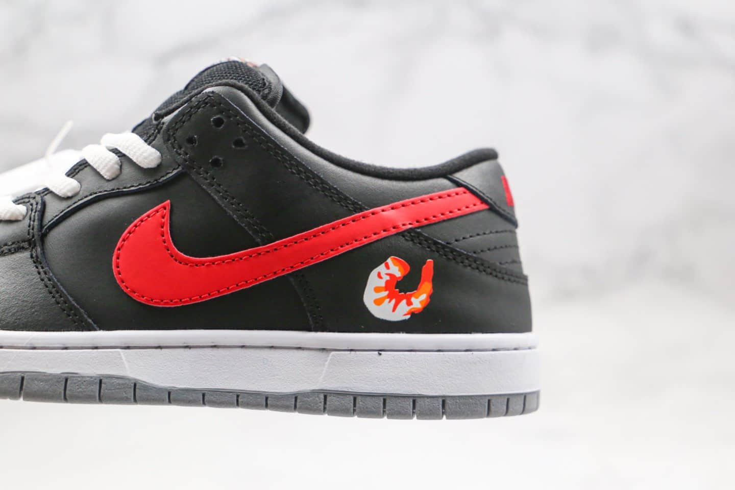 耐克Nike Dunk SB Low Shrimp纯原版本低帮板鞋黑红烤虾官方同步细节 货号：313170-060