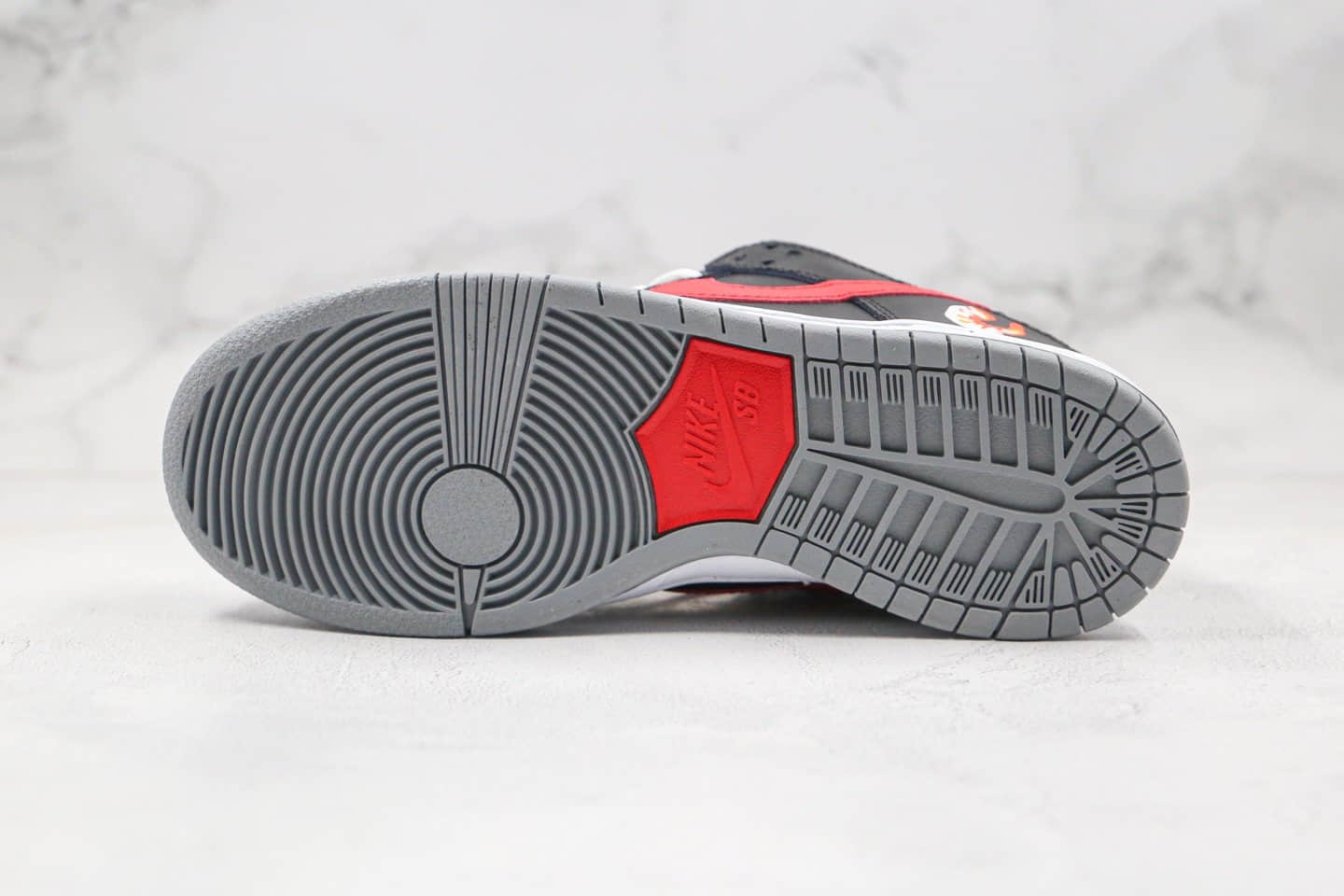 耐克Nike Dunk SB Low Shrimp纯原版本低帮板鞋黑红烤虾官方同步细节 货号：313170-060