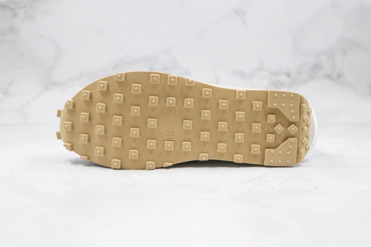 耐克Sacai x Nike LVD Waffle Daybreak纯原版本联名走秀款华夫跑鞋腰果花原盒正确钢印 货号：BV5053-001