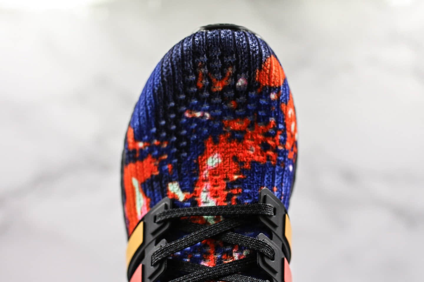 阿迪达斯adidas Ultra Boost Rainy Season纯原版本爆米花跑鞋雨夜霓虹配色原档案数据开发原盒原标 货号：FV7279