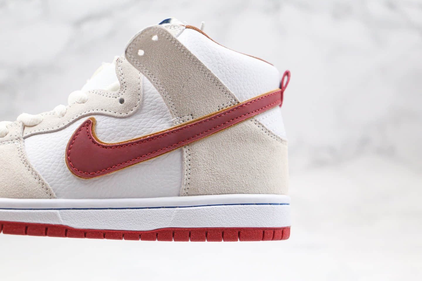 耐克Nike SB Dunk High Team Crimson纯原版本高帮SB DUNK骑士队白棕色内置气垫原档案数据开发 货号：CV9499-100