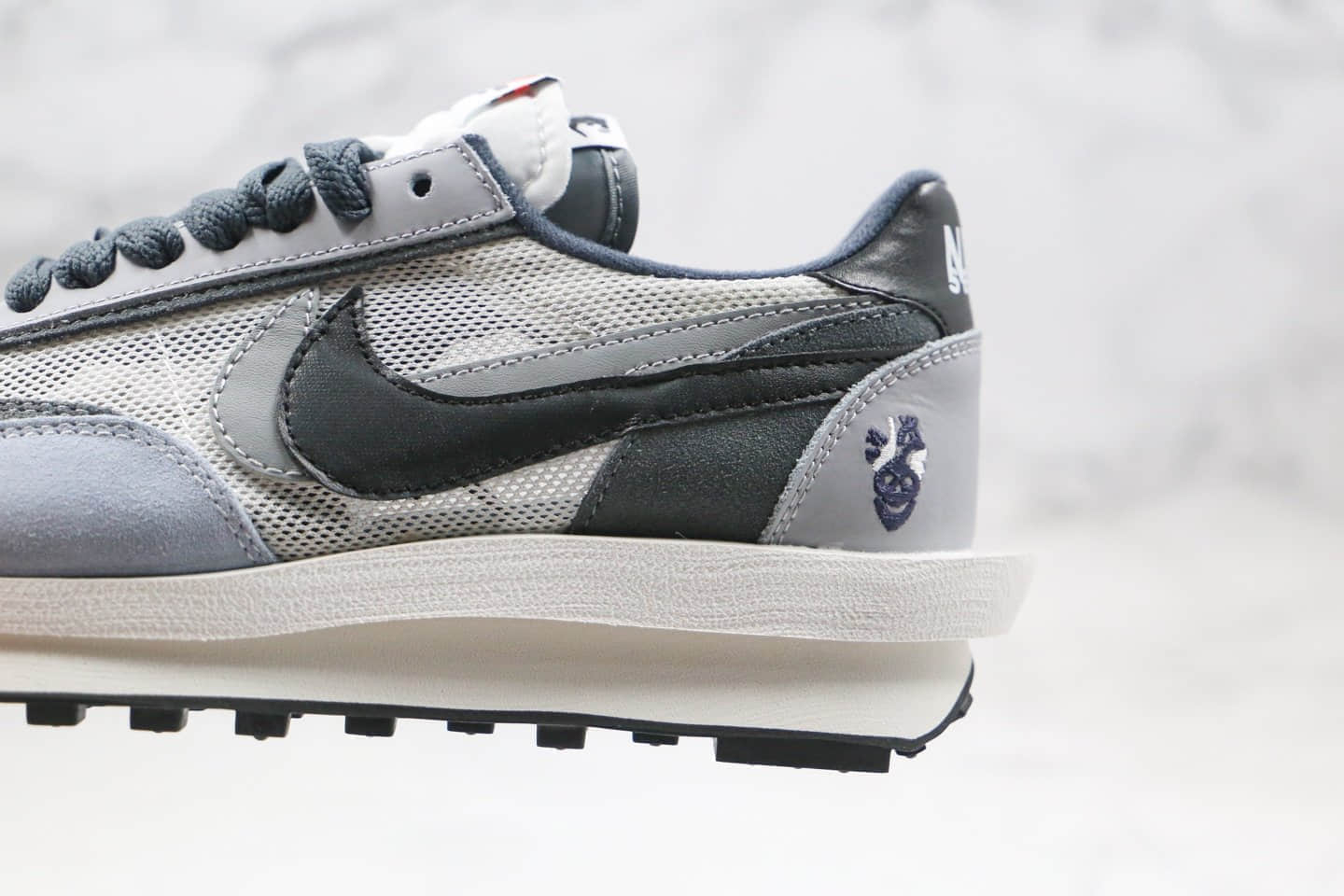 耐克Nike LVD Waffle Daybreak x Sacai纯原版本联名款华夫走秀鞋解构系列白灰色原档案数据开发 货号：BV2552-002