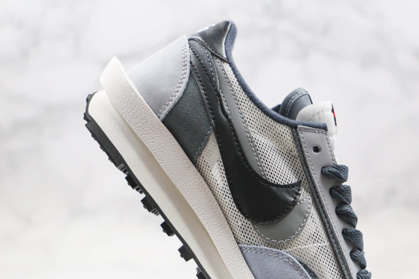 耐克Nike LVD Waffle Daybreak x Sacai纯原版本联名款华夫走秀鞋解构系列白灰色原档案数据开发 货号：BV2552-002