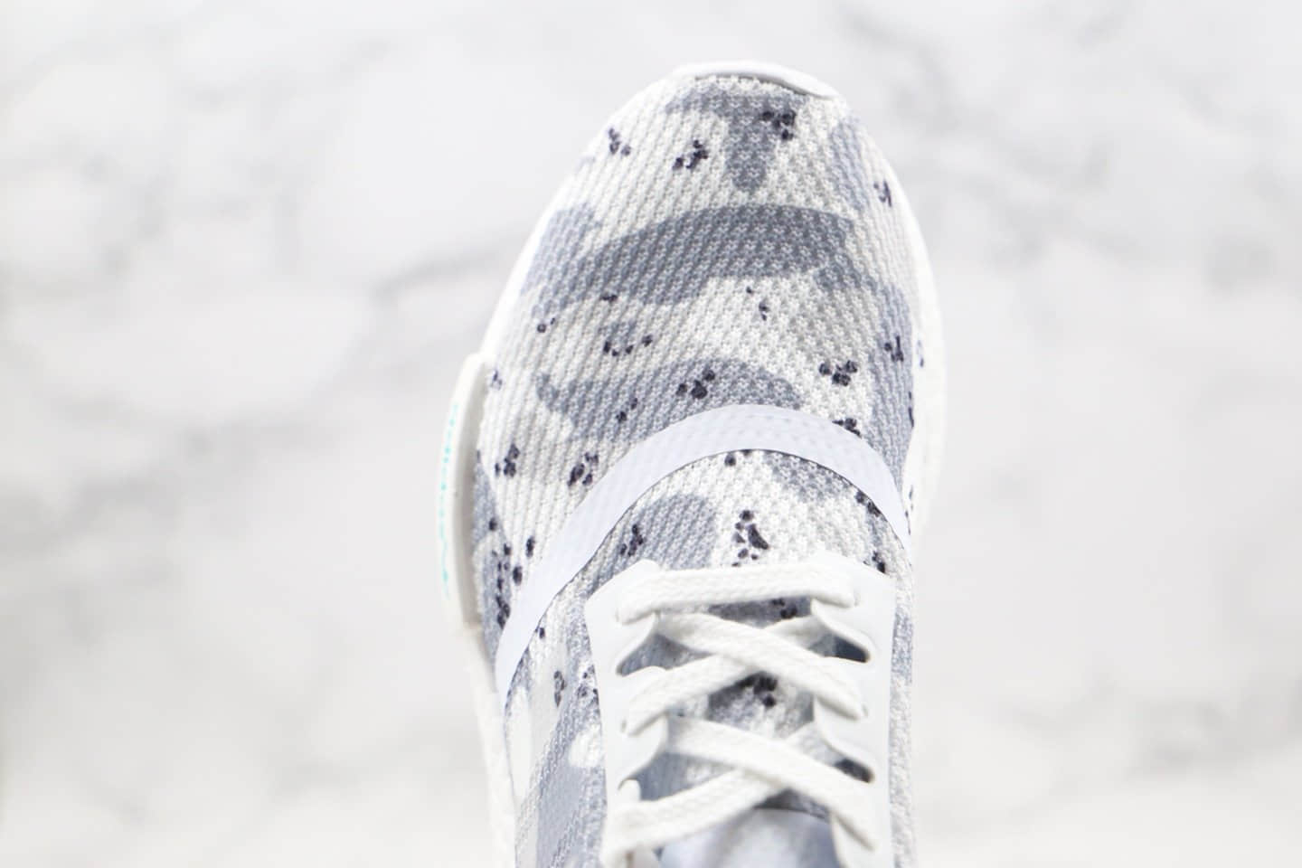 阿迪达斯adidas NMD R1纯原版本爆米花NMD跑鞋迷彩灰白色原盒原标区别市面通货版本 货号：G27933