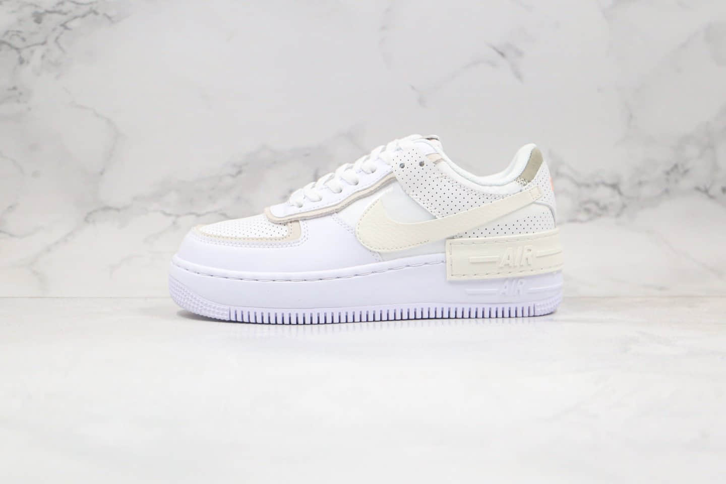 耐克Nike WMNS Air Force 1 Shadow纯原版本低帮空军一号马卡龙解构系列米白色区别市面通货版本 货号：CZ8107-100