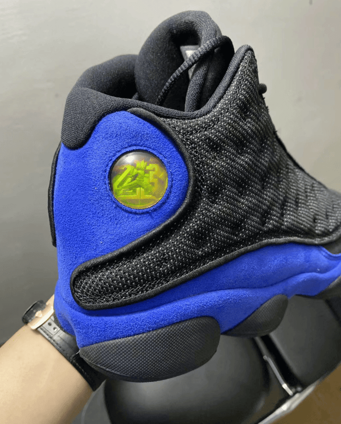 撞脸昆汀·理查德森 PE战靴！全新AJ13“Hyper Royal”实物图首度曝光！ 货号：414571-040