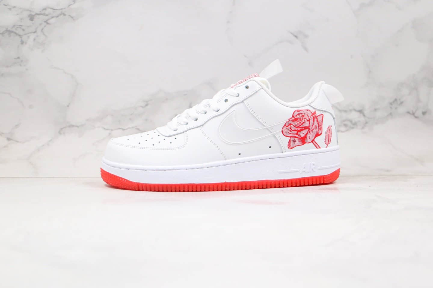 耐克Nike Air Force 1 Satin Rose纯原版本低帮空军一号白红玫瑰板鞋原鞋开模一比一打造 货号：CN8534-100