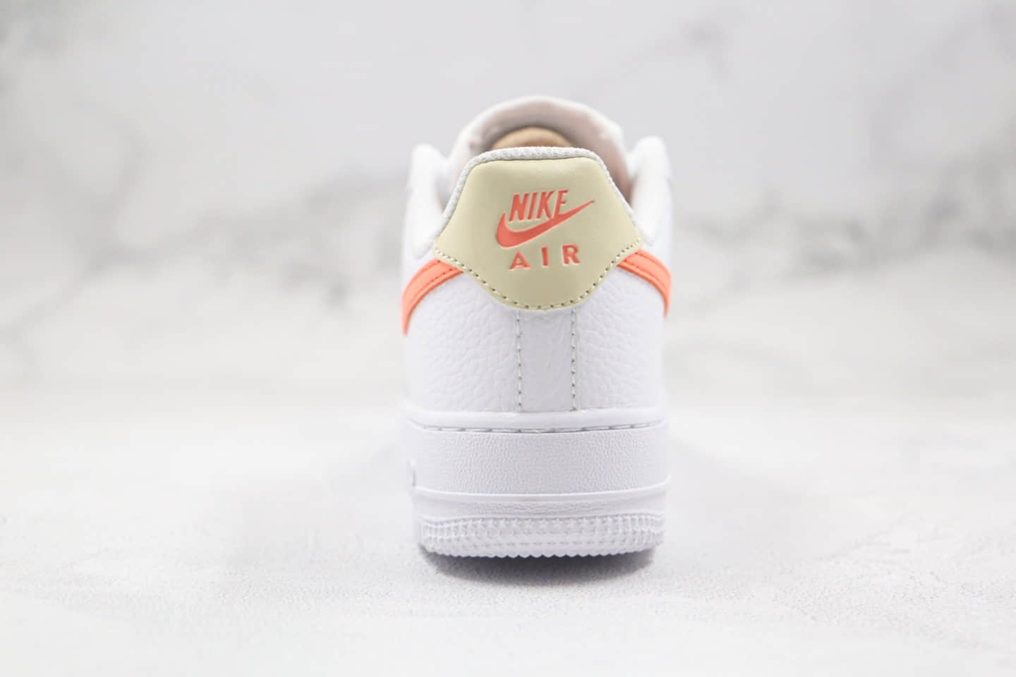 耐克Nike Air Force 1 'O7 White Atomic Pink纯原版本低帮空军一号蜜桃白橙色板鞋内置全掌Sole气垫 货号：315115-157