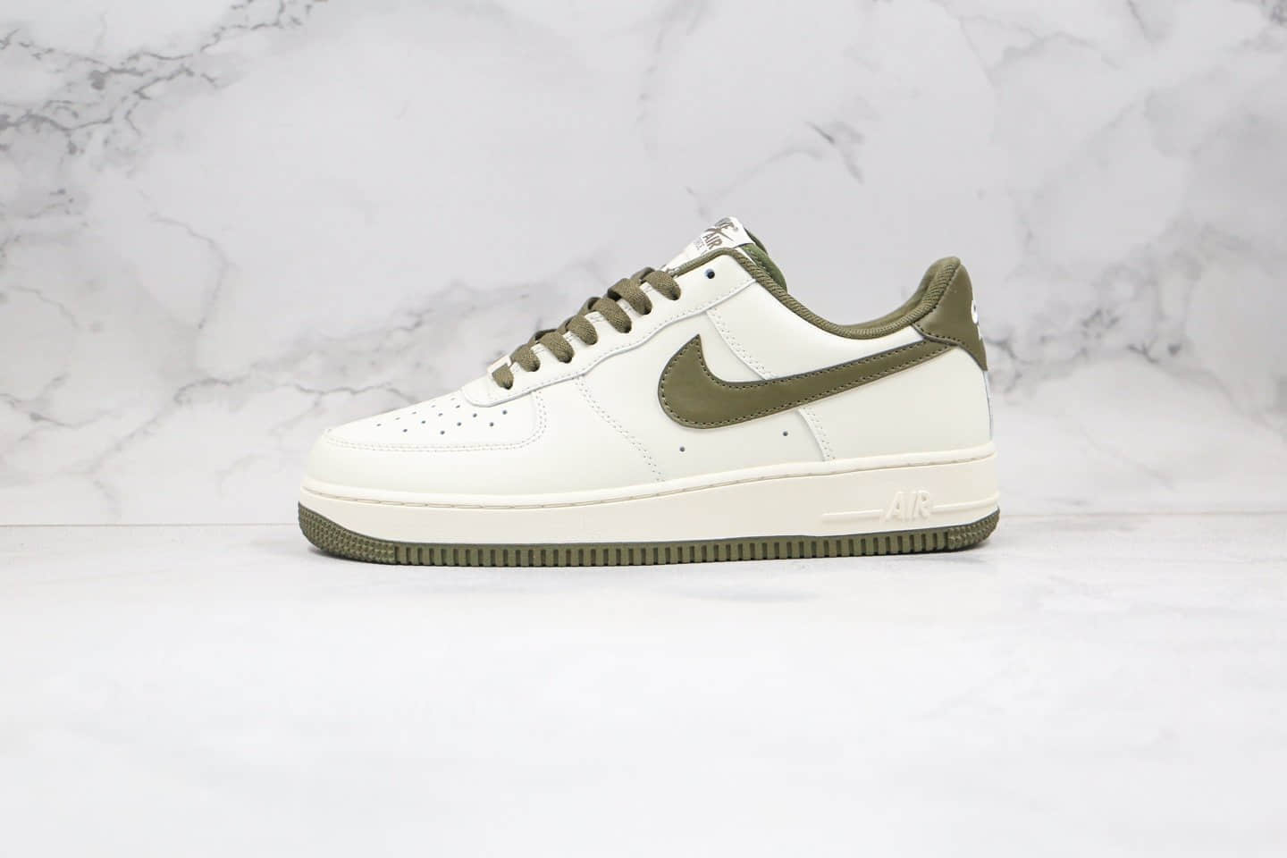 耐克Nike Air Force 1 Low纯原版本低帮空军一号牛油果米白绿色板鞋内置全掌Sole气垫 货号：AQ3778-996