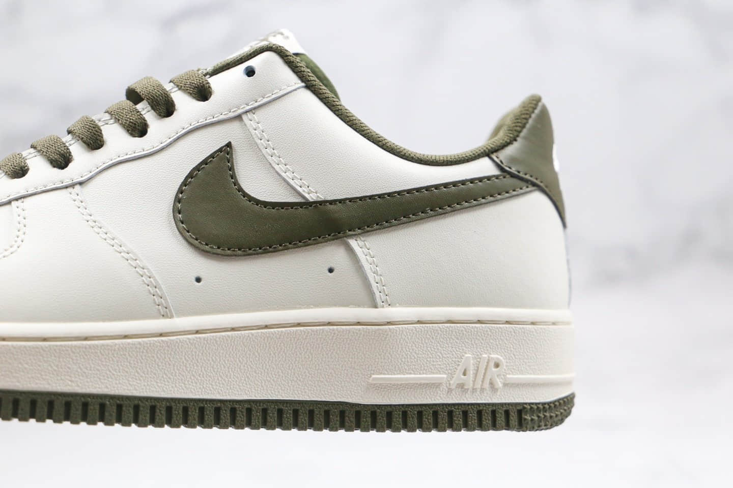 耐克Nike Air Force 1 Low纯原版本低帮空军一号牛油果米白绿色板鞋内置全掌Sole气垫 货号：AQ3778-996