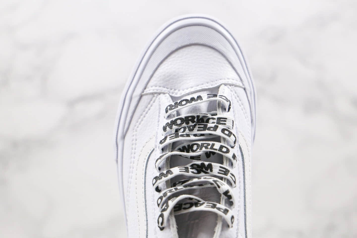 万斯Vans Style 36 Pro PEACE公司级版本低帮皮面半月包头字母印花鞋带白色板鞋原厂硫化大底 货号：VN0A4U3F03S