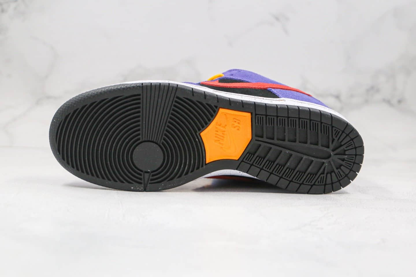 耐克Nike Dunk SB Low SP纯原版本低帮SB DUNK板鞋葡萄紫色板鞋内置ZOOM气垫正确鞋舌加厚填充 货号：BQ6817-008
