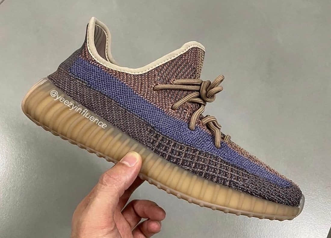 阿迪达斯侃爷同款椰子Yeezy 350 V2 “Yecher”实物图曝光复古沉稳！ 货号：FZ5266