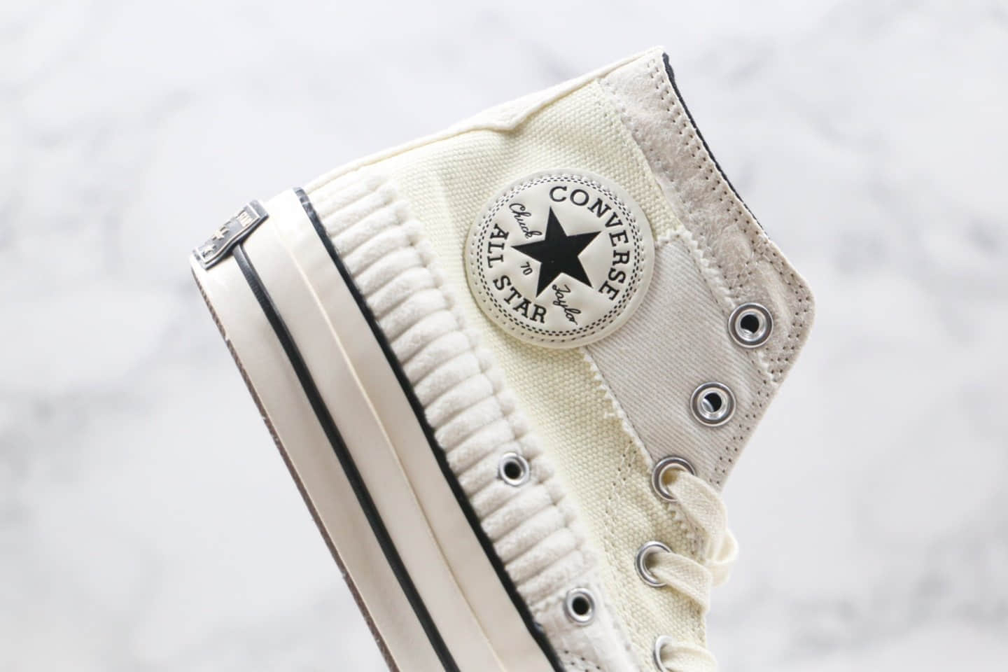 匡威Converse Chunk 1970s公司级版本高帮奶白色布绒拼接硫化帆布鞋正确双围条硫化蓝底 货号：167139C