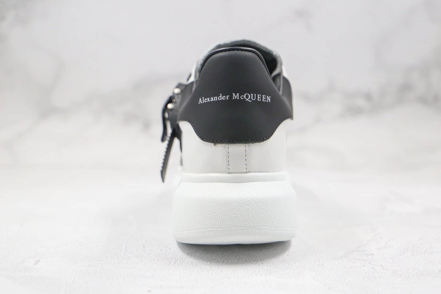 亚历山大Alexander McQueen sole sneakers纯原版本麦昆厚底魔术扣机能风小白鞋原盒配件齐全