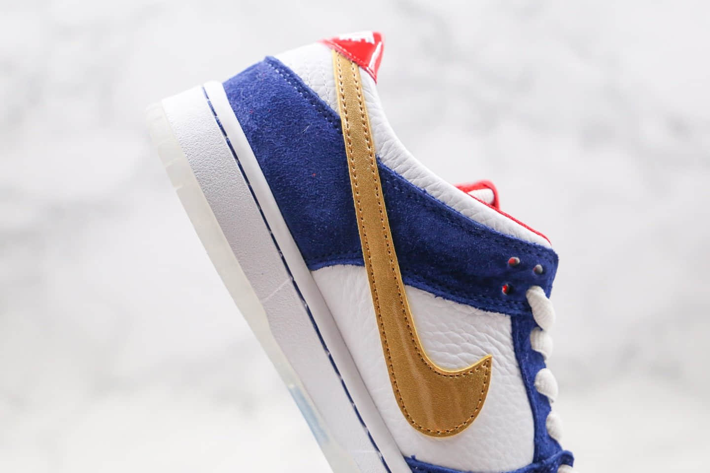 耐克Nike SB Dunk Low Pro QS IshodWair纯原版本低帮SB DUNK不对称板鞋白蓝红色鸳鸯勾内置Zoom气垫原盒原标 货号：839685-416