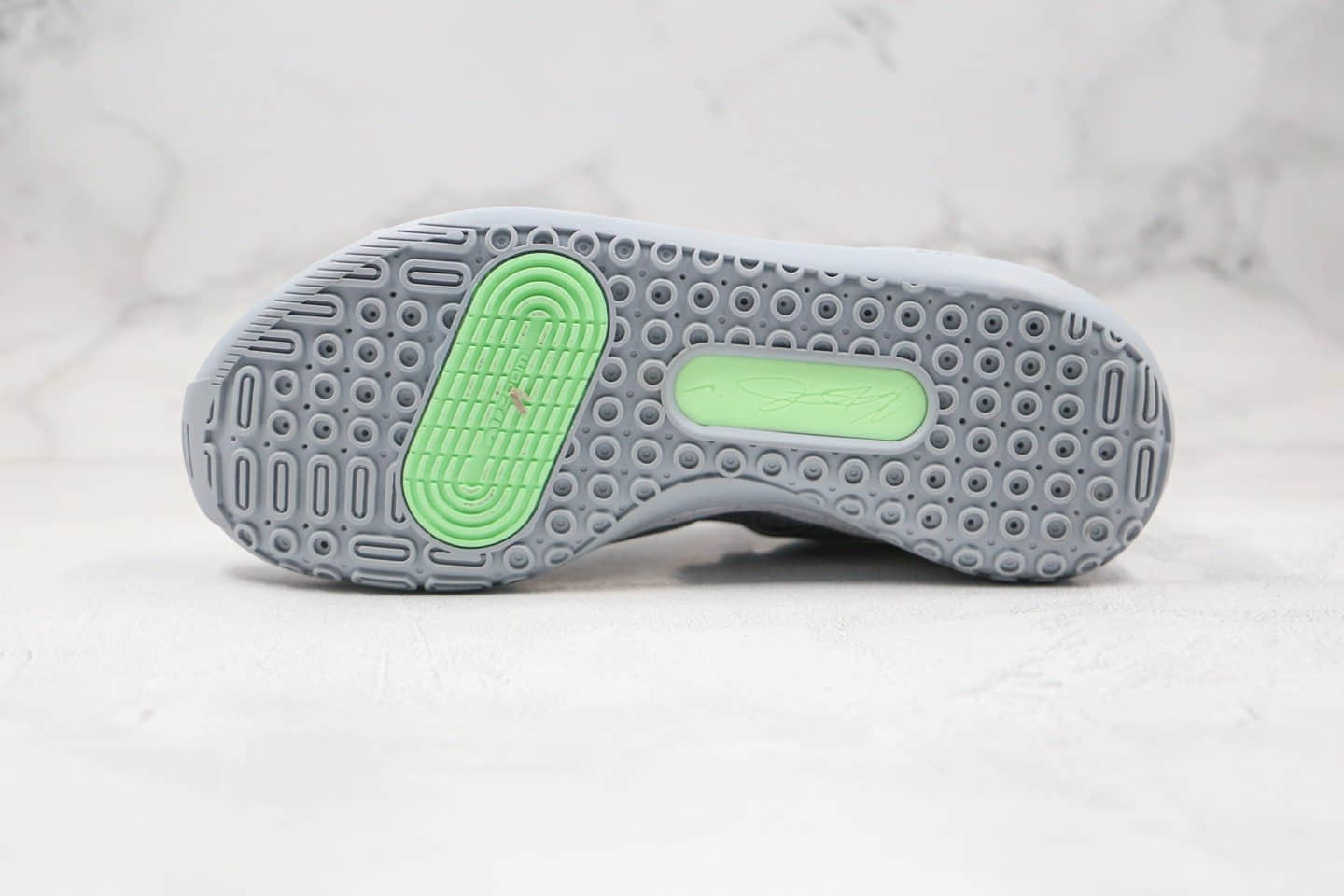 耐克Nike Zoom KD13 EP纯原版本杜兰特13代实战篮球鞋灰白色内置Zoom气垫原楦头纸板打造 货号：CK6017-001