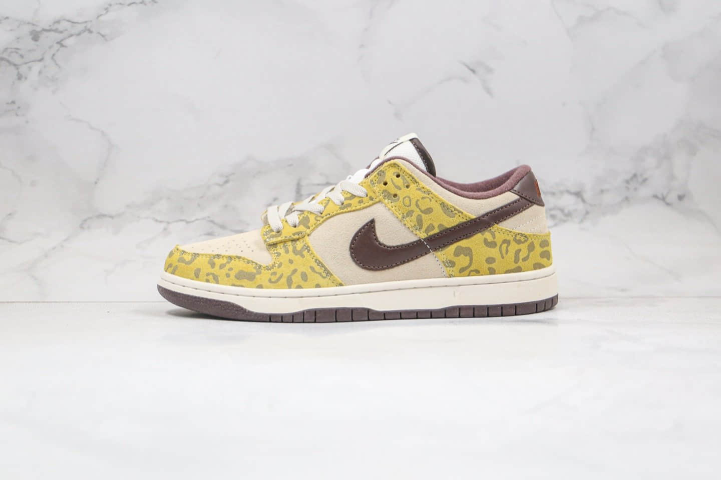 耐克Nike Dunk Low PRM Medium Curry纯原版本低帮SB DUNK动物园主题系列美洲豹配色板鞋内置Zoom气垫 货号：DD1390-100