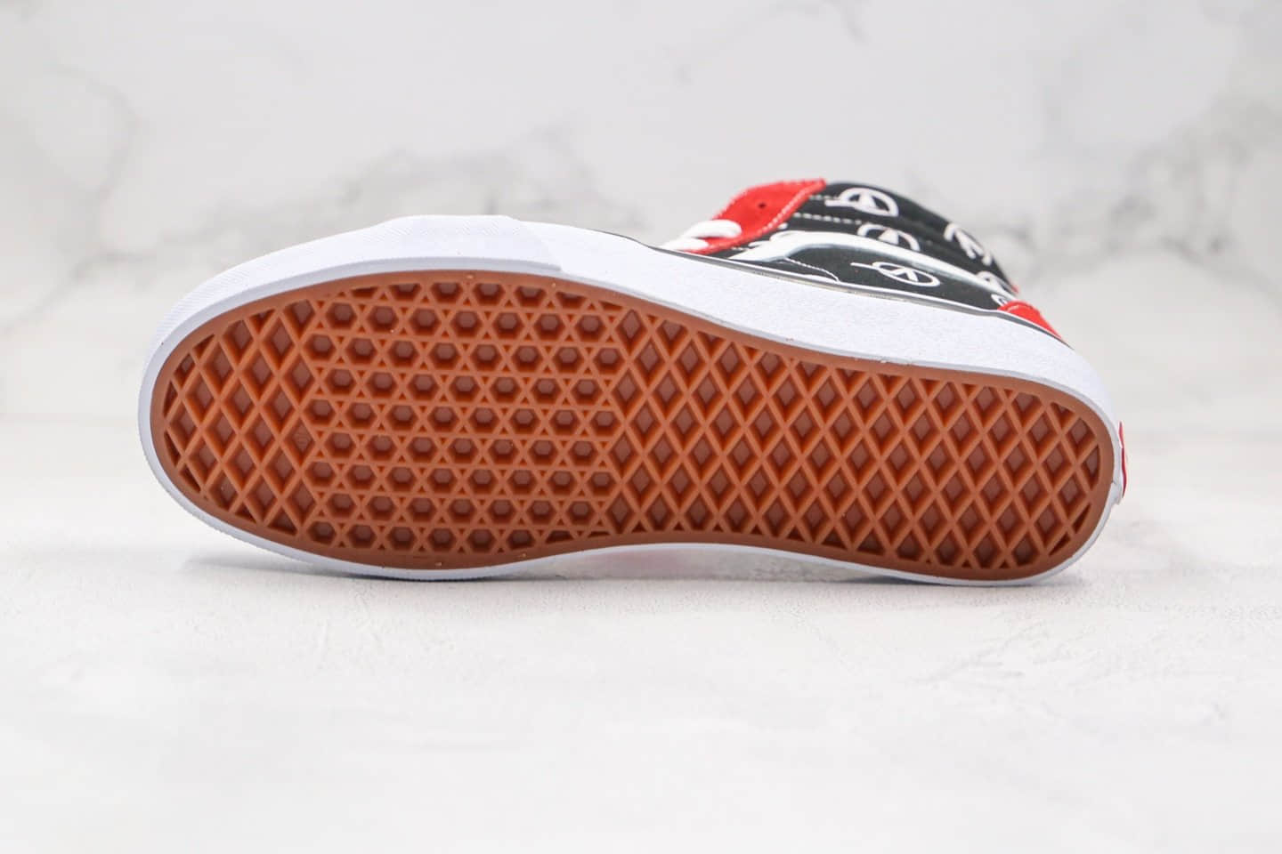 万斯Vans SK8-Mid Circle V Logo公司级版本高帮日系V字黑红色LOGO印花帆布鞋原鞋开模一比一打造