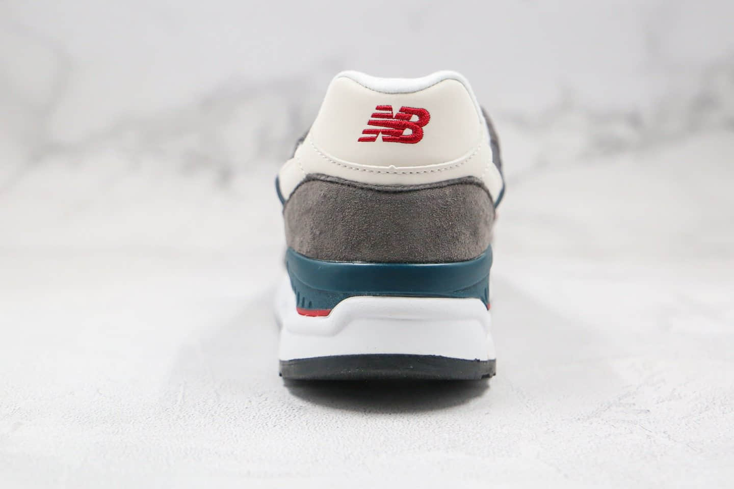 新百伦New Balance 998纯原版本灰红色NB998复古慢跑鞋原档案数据开发原盒原标 货号：M998CRA