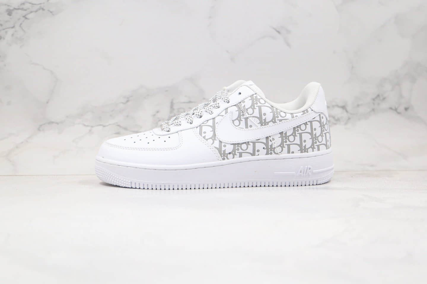 耐克Nike Air Force 1'07 x Dior迪奥联名款纯原版本低帮白灰色3m满天星空军一号板鞋内置全掌Sole气垫 货号：DN8608-002