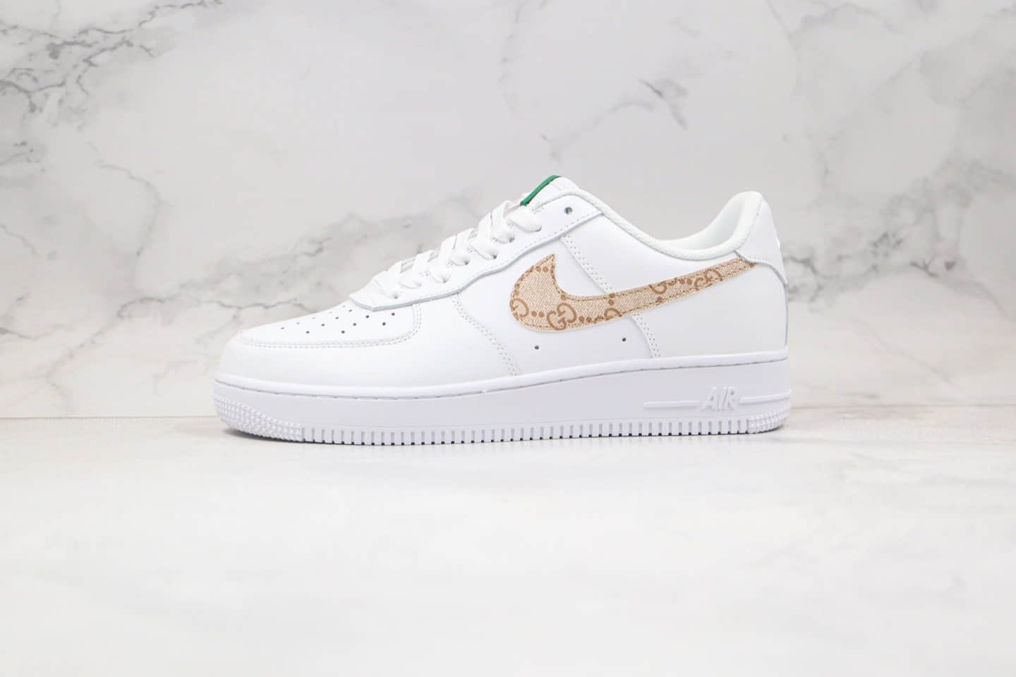 耐克Nike Air Force 1 Low '07 LV8纯原版本低帮空军一号古驰白棕色板鞋内置全掌Sole气垫 货号：AR7720-101