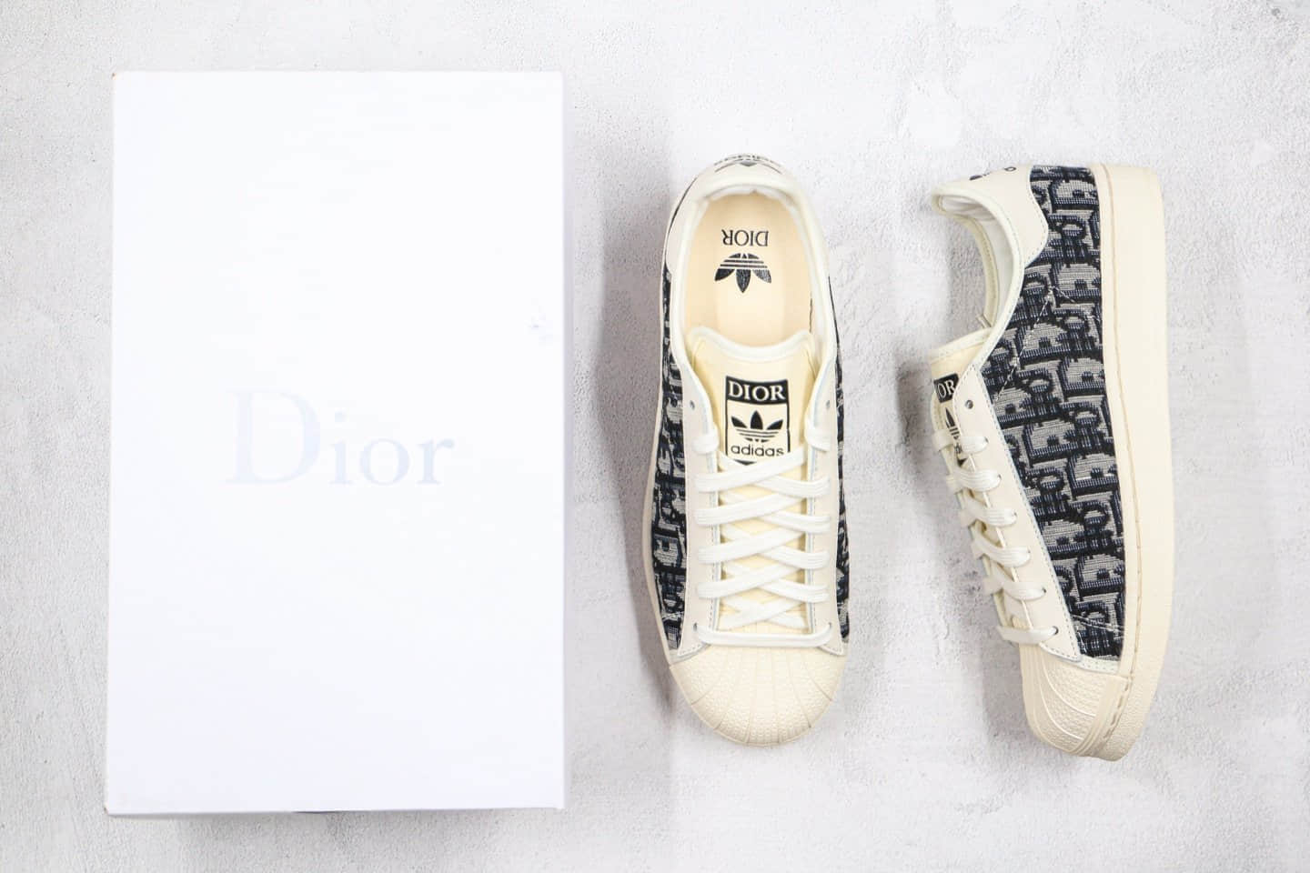 阿迪达斯adidas Originals Superstar x Dior纯原版本迪奥联名款低帮三叶草贝壳头板鞋原盒原标 货号：C16650