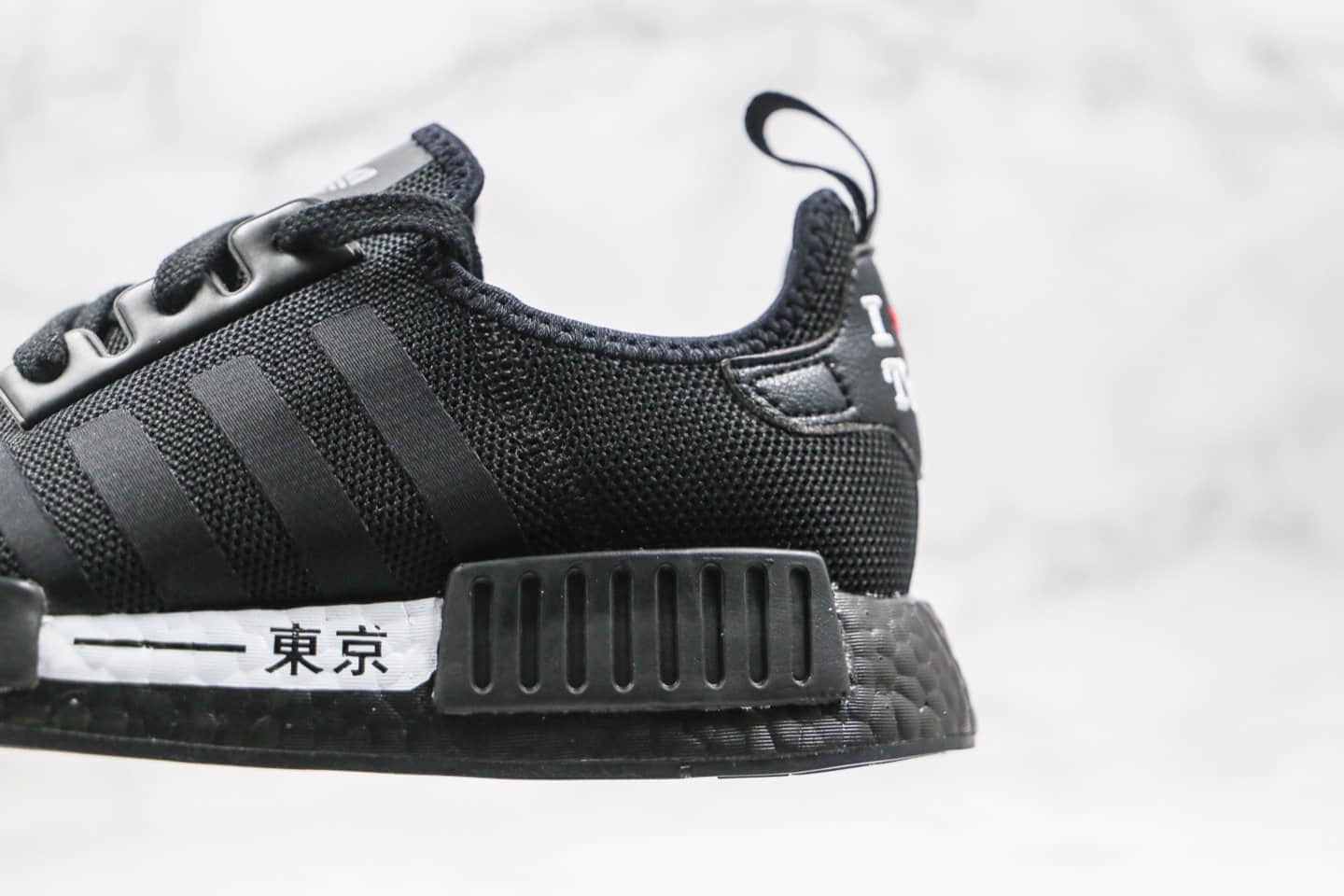 阿迪达斯adidas NMD R1 Tokyo纯原版本爆米花跑鞋NMD日本东京限定黑色原盒原标真巴斯夫缓震大底 货号：H67745