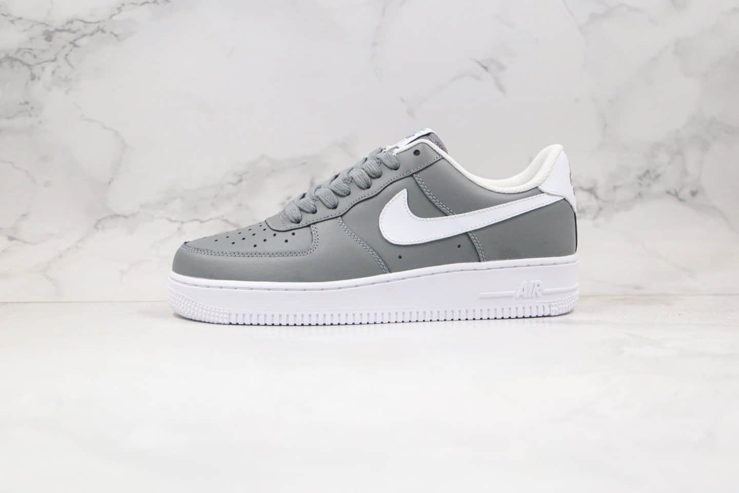 耐克Nike Air Force 1 Low Wolf Grey纯原版本低帮空军一号狼灰色板鞋内置全掌气垫正确鞋面卡色 货号：CK7803-001