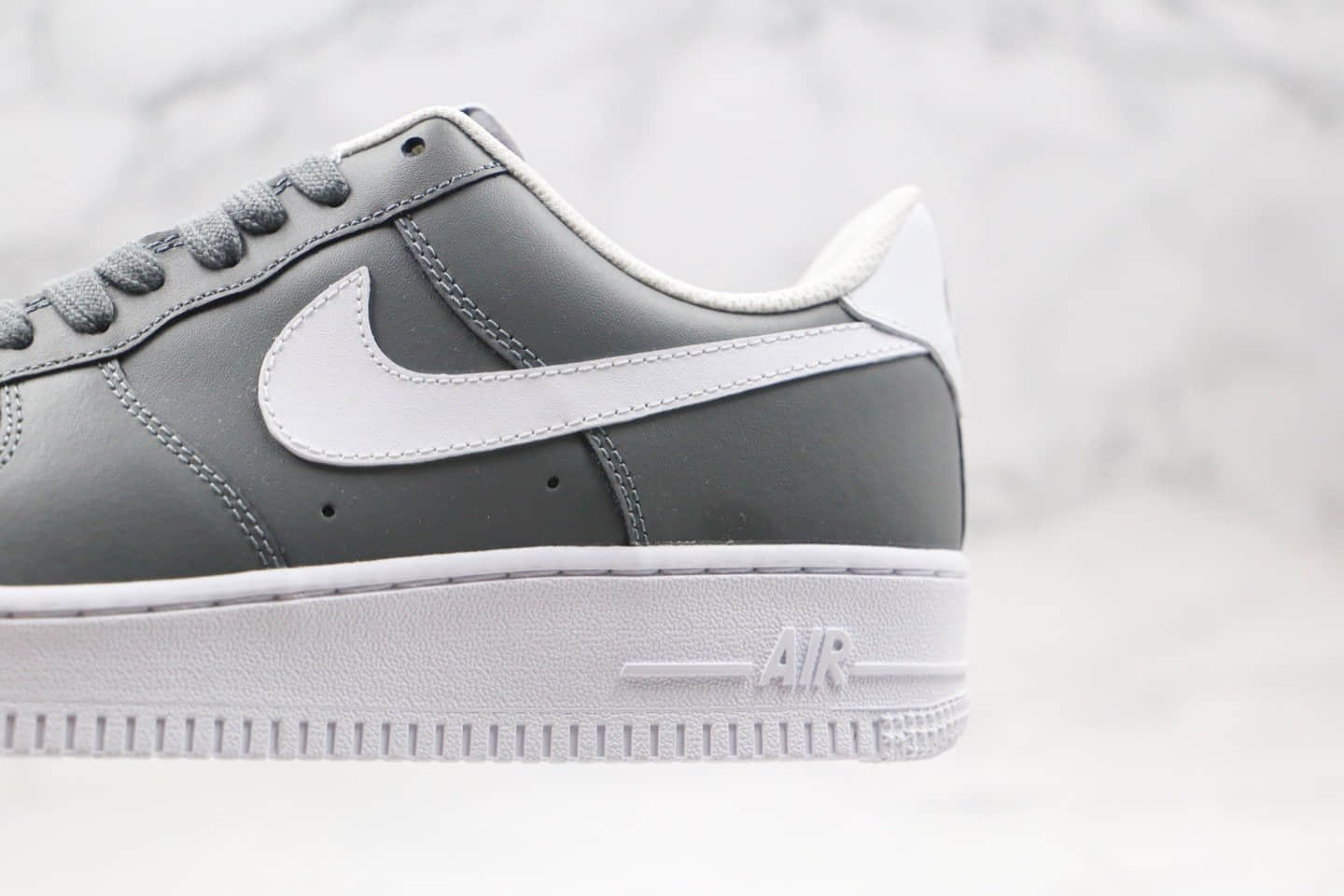 耐克Nike Air Force 1 Low Wolf Grey纯原版本低帮空军一号狼灰色板鞋内置全掌气垫正确鞋面卡色 货号：CK7803-001