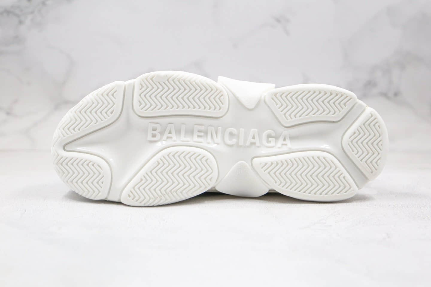 巴黎世家Balenciaga Triple S纯原版本黑白色原底原材