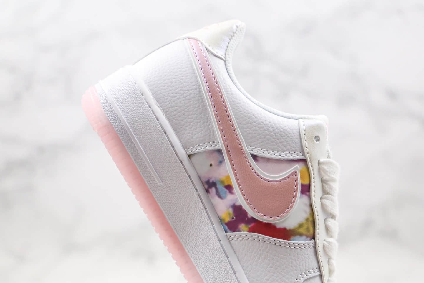 耐克Nike Air Force 1纯原版本低帮空军一号白粉花卉配色板鞋内置全掌Sole气垫原盒原标 货号：CN8535-100