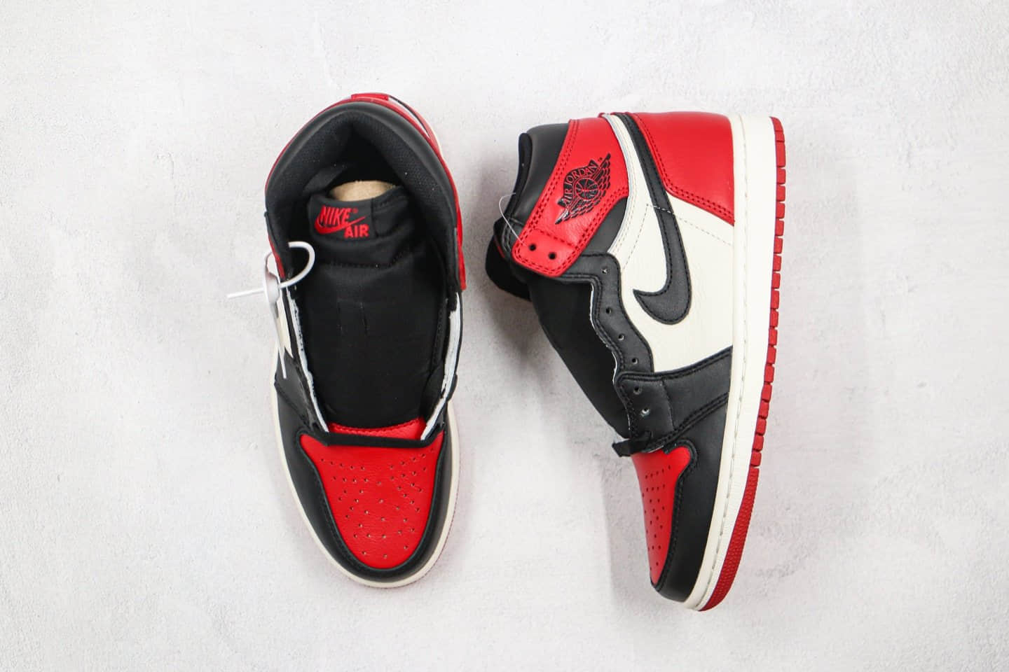 乔丹Air Jordan 1 Retro High OG Bred Toe纯原版本高帮AJ1黑红脚趾篮球鞋原档案数据开发原盒原标 货号：555088-610