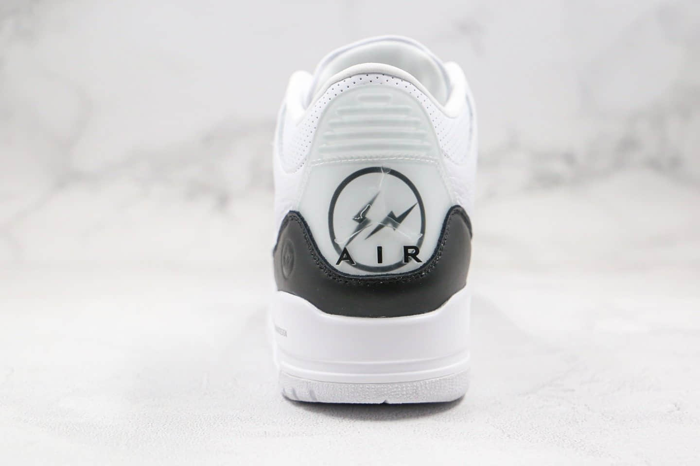 乔丹Air Jordan 3 x Fragment Design纯原版本藤原浩联名款白黑色闪电AJ3篮球鞋原盒原标正确后跟细节 货号：DA3595-100