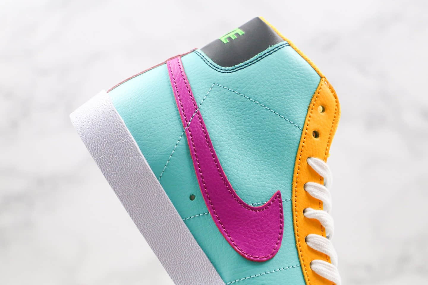 耐克Nike Blazer Mid Multi-Color纯原版本中帮开拓者鸳鸯彩色拼接蓝黄紫色板鞋原盒原标原楦头纸板打造 货号：CZ9441-400