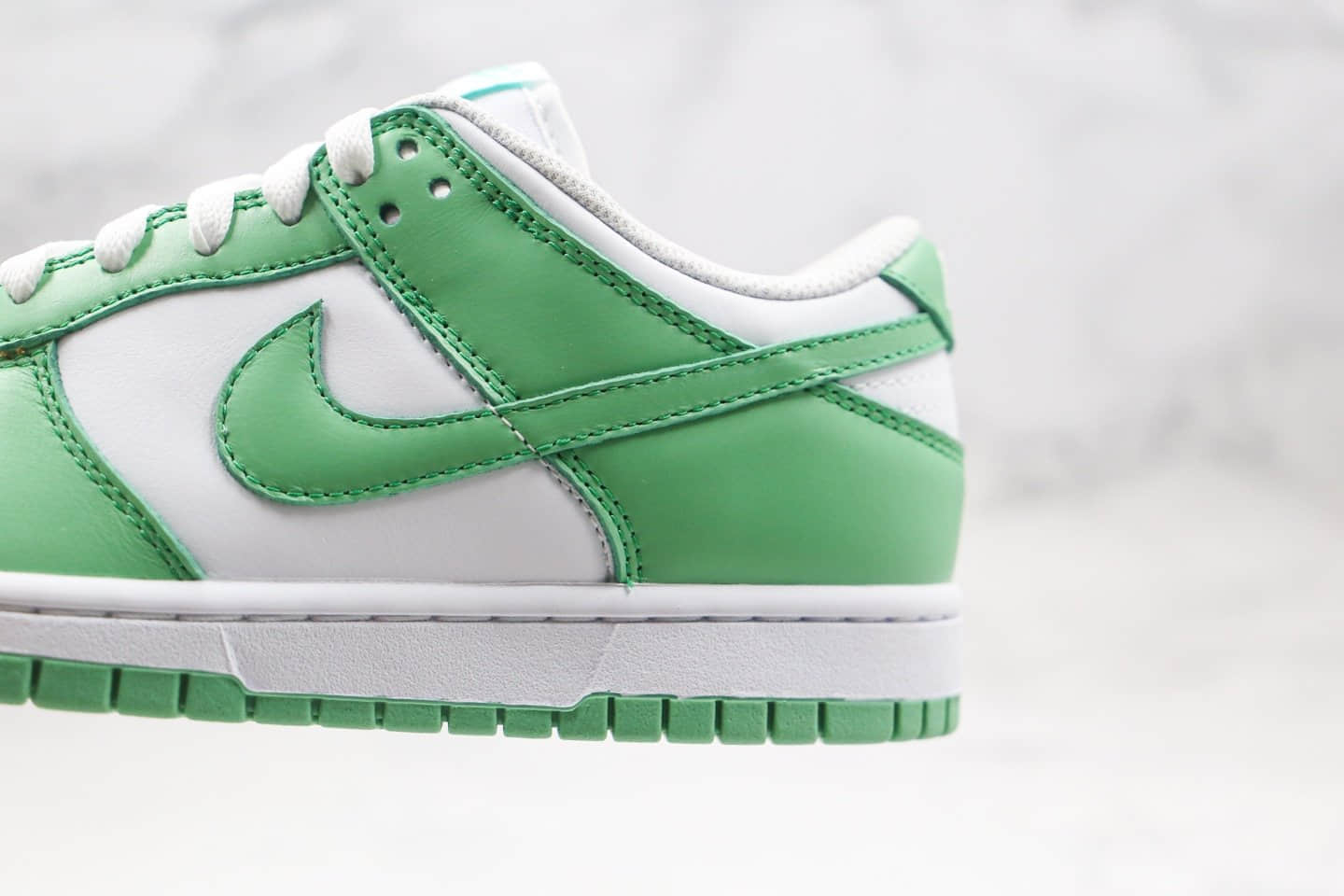 耐克Nike SB Dunk Low Green Tender powder 2021纯原版本低帮SB DUNK板鞋环保主题嫩巴黎草绿色内置气垫原楦头纸板打造 货号：CU1726-188