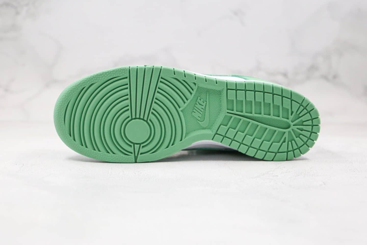 耐克Nike SB Dunk Low Green Tender powder 2021纯原版本低帮SB DUNK板鞋环保主题嫩巴黎草绿色内置气垫原楦头纸板打造 货号：CU1726-188