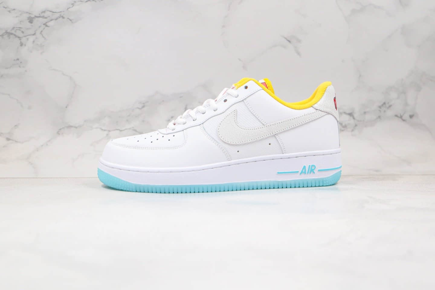 耐克Nike Air Force 1 Pastel White Multicolour纯原版本低帮空军一号绮妮亚LF白黄蓝色板鞋原档案数据开发 货号：CZ8132-100