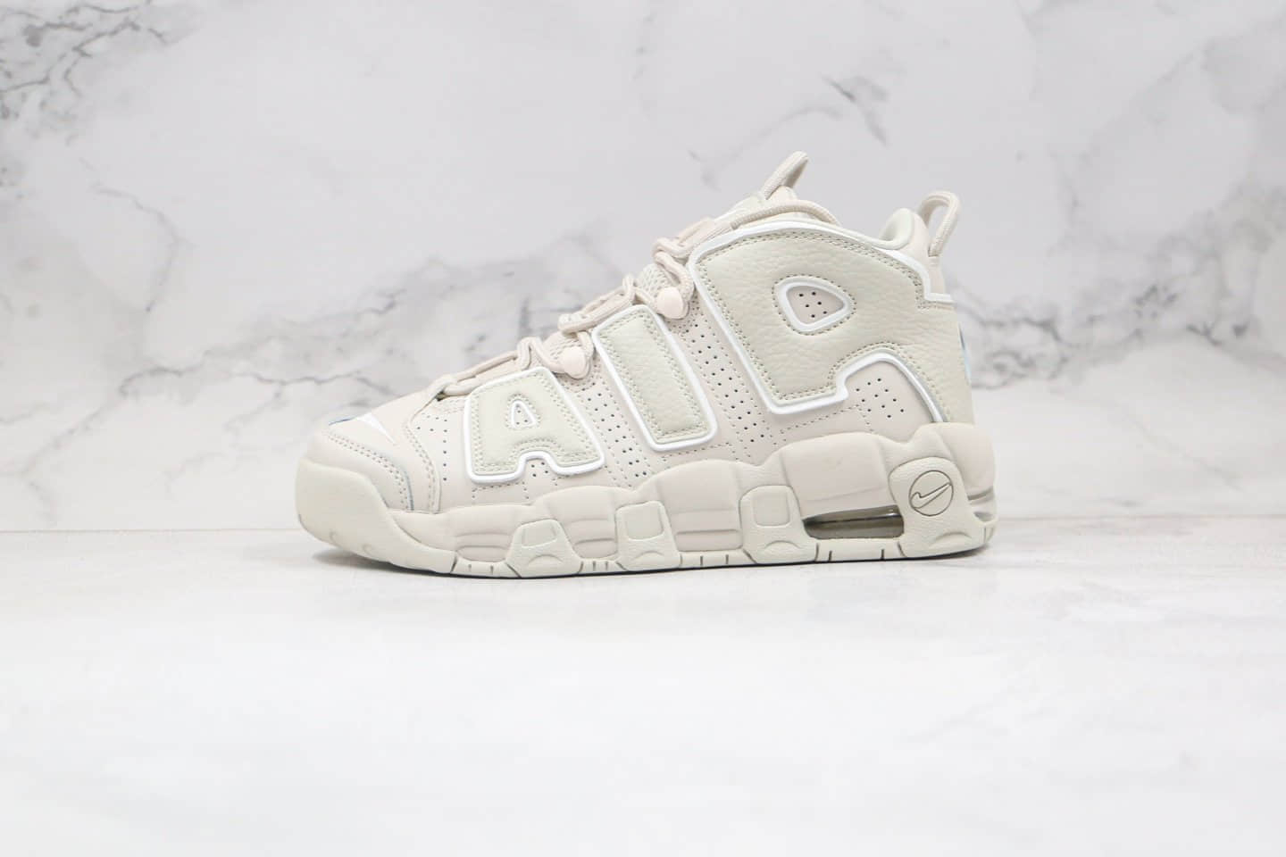 耐克Nike Wmns Air More Uptempo Light Bone纯原版本皮蓬大R米灰色气垫篮球鞋原盒原标 货号：921948-001