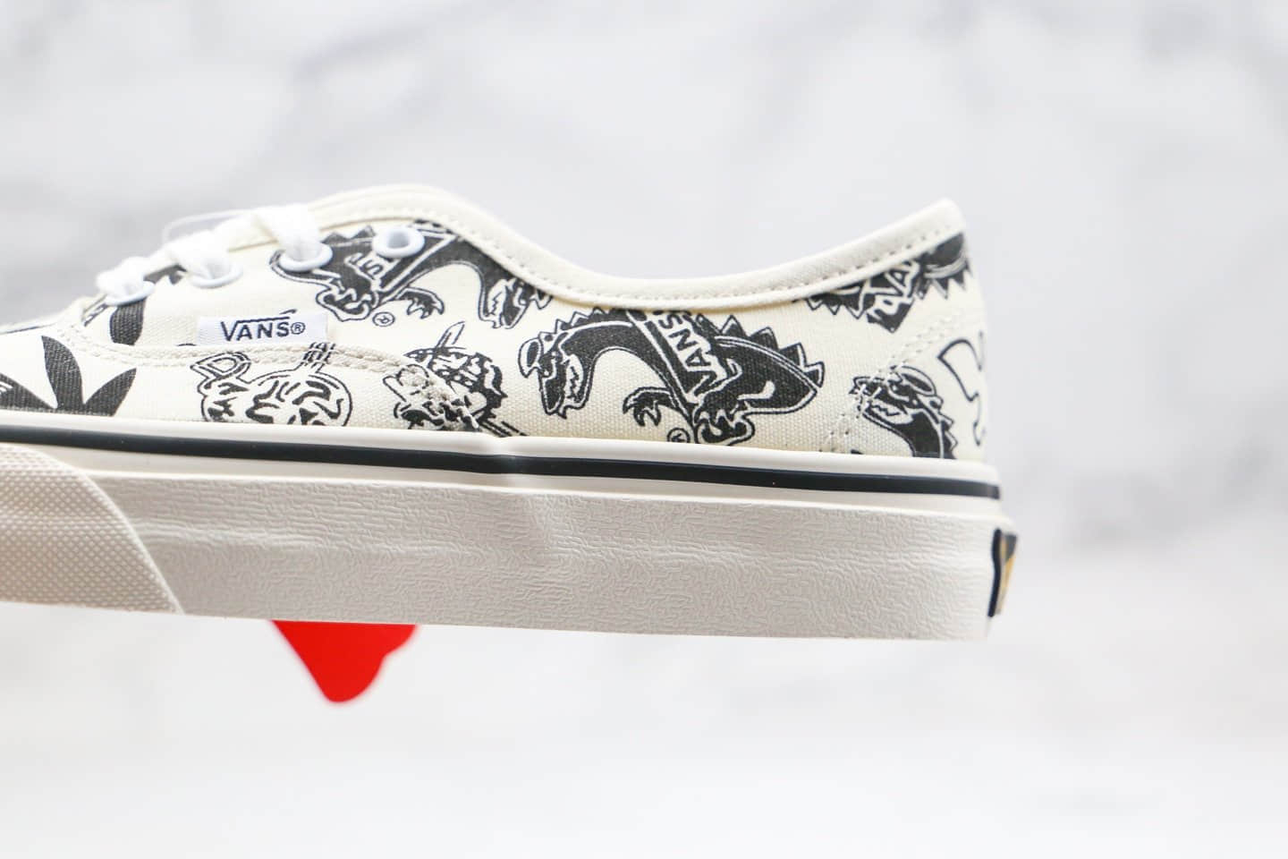 万斯Vans Authentic Family公司级版本低帮植物枫叶印花涂鸦黑白色板鞋原盒原标内置钢印