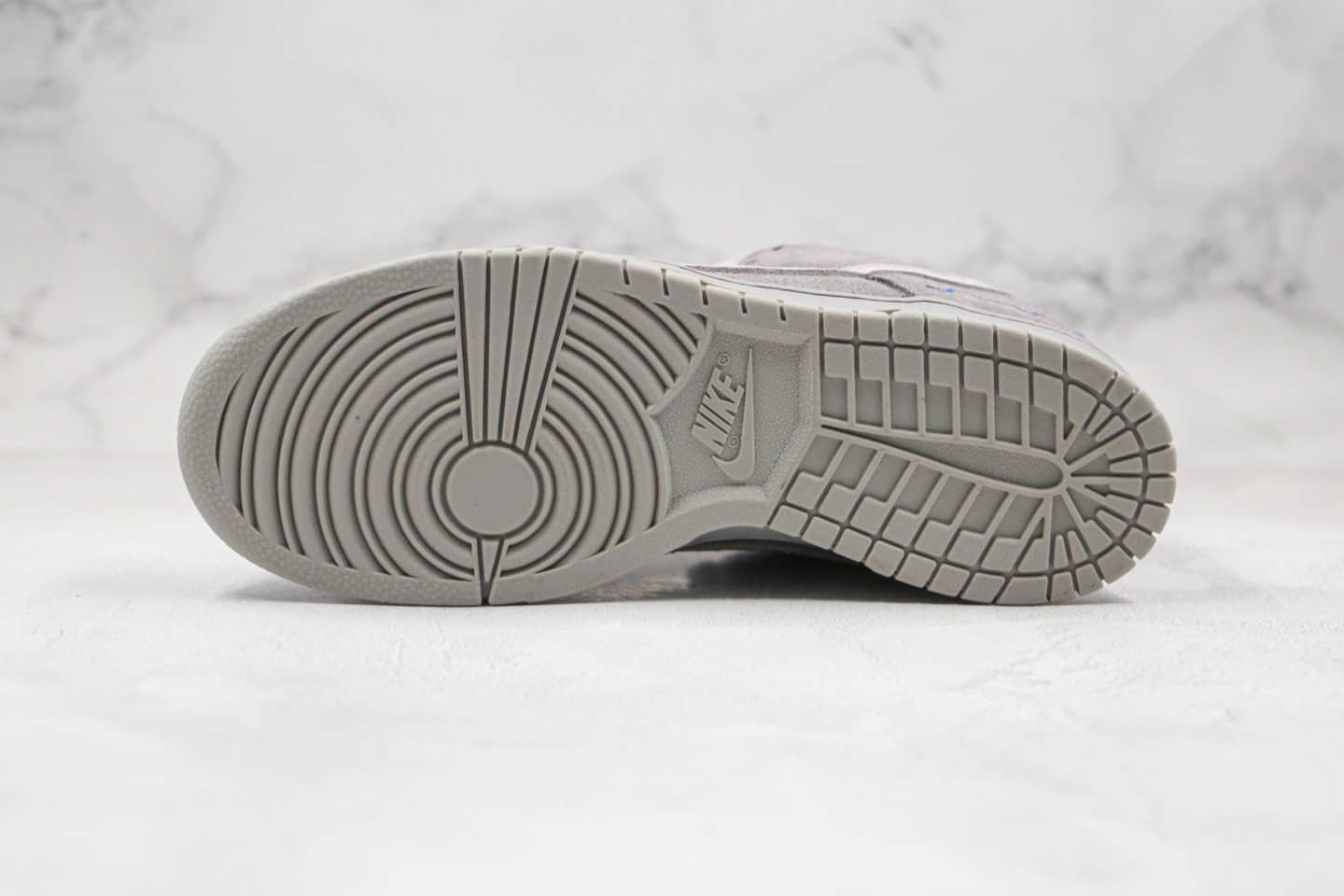 耐克Nike Dunk Low Pro SB London纯原版本低帮SB dunk板鞋伦敦城市限定灰色内置Zoom气垫 货号：308269-111