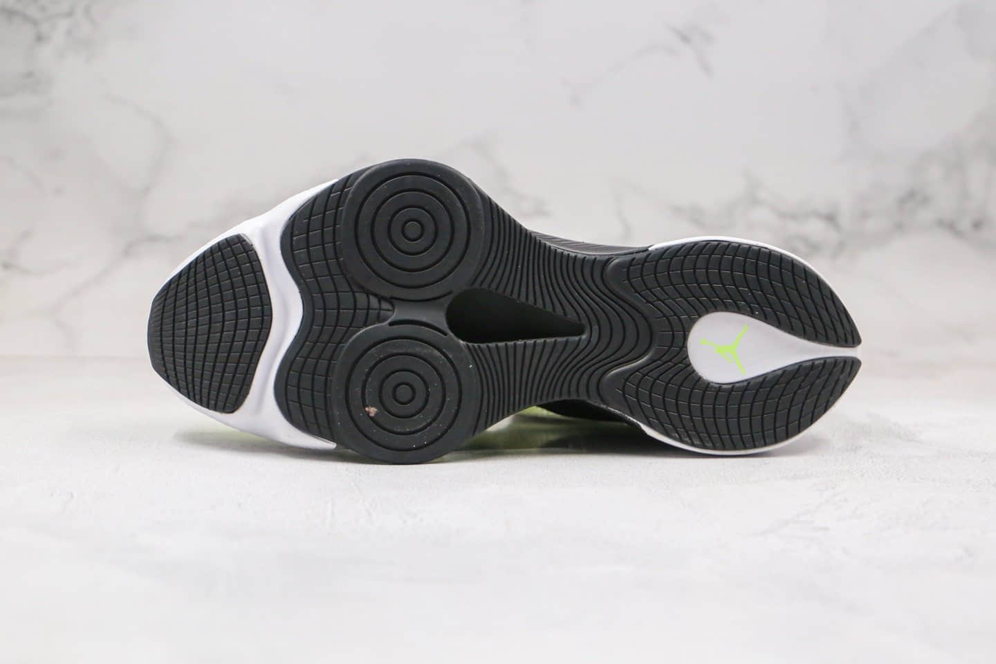 乔丹Air Jordan zoom renegade纯原版本马拉松蝉翼跑鞋白黑绿色内置气垫原楦头纸板打造 货号：CJ5383-103