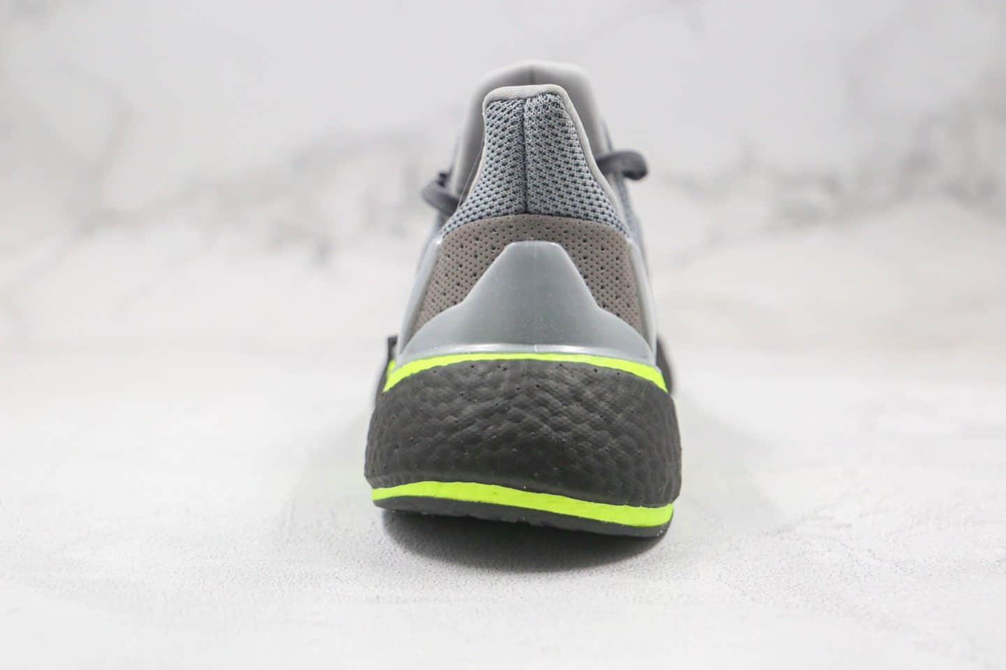 阿迪达斯Adidas X9000L4 BOOST纯原版本爆米花跑鞋X9000L4灰绿色原档案数据开发 货号：FW8385